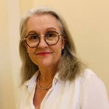 Articles by Elizabeth Fortescue's Profile