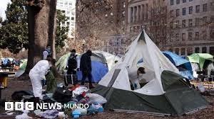 Trump despliega Guardia Nacional en Washington D.C. contra la delincuencia y personas sin hogar - Imagen principal del artículo