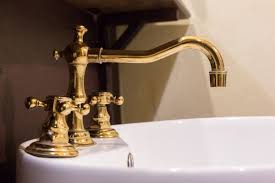 Nostalgische Armatur Badezimmer Wasserhahn Nostalgie Vintage Gold Badideen Armaturen Kreuzgriffe Wasserhahn Bader Ideen Armaturen
