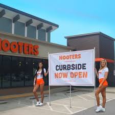 If you do marinate the fish, remember to use crushed garlic (large pieces) in the marinade. Hooters 483 Photos 546 Reviews American Traditional 61 09 190th St Fresh Meadows Ny United States Restaurant Reviews Phone Number Menu