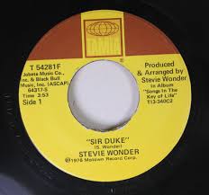 The song was written about duke ellington, the great jazz artist who influenced wonder's style. Stevie Wonder 45 Rpm Sir Duke He S Misstra Know It All Amazon Com Music