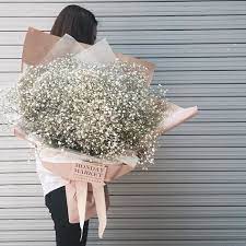 Pin By Madison On Cvety Flowers Bouquet Beautiful Flowers Flower Arrangements