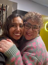 Feliz aniversario familia @rppnoticias !! Grandes profesionales y grandes  amigos. Sigan llevando la información con la confianza y credibilidad de  siempre. Un honor haber trabajado en esta bella casa. Aquí comparto una