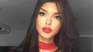 Your Guide To Keep Oily Skin Shine Free When You Put On Makeup So to prepare your skin, you need to apply a good toner right after cleansing your face. your guide to keep oily skin shine free