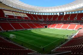 Espaço, geralmente circular, destinado a espetáculos, como a parte central de um circo de cavalinhos, ou a discussões literárias ou a debates políticos. Ø¨Ø§Ù„ØµÙˆØ± Ù…Ù„Ø§Ø¹Ø¨ ÙƒØ£Ø³ Ø§Ù„Ø¹Ø§Ù„Ù… ÙÙŠ Ø§Ù„Ø¨Ø±Ø§Ø²ÙŠÙ„ 2014 Ø§Ù„Ø§Ù‚ØªØµØ§Ø¯ÙŠ