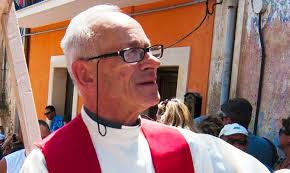 Gli 80 anni di padre Angelo, il prete amato da Palazzolo