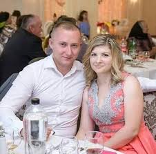 Aceasta a vorbit despre dezvoltarea personală prin mișcare. Maria Coman Home Facebook