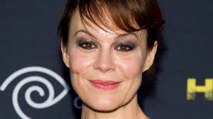 Katherine McNamara as Clary Fray in Shadowhunters.