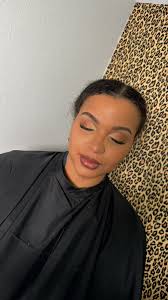 I'd love to have some new faces in my chair💕 Friday November 28th I am  running a $40 Friday! That's a $25 off discounted service!! 👀 Only taking  a limited amount of