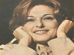 مع قدوم السبعينيات تنوعت أدوار مريم فخر الدين أكثر فأكثر، وهو ما تجلى في أفلام مثل (يا تحب. Ø³Ø± Ù…ÙƒØ§Ù„Ù…Ø© Ø§Ù„Ø´Ø¹Ø±Ø§ÙˆÙŠ ÙˆÙŠÙˆØ³Ù Ø´Ø§Ù‡ÙŠÙ† Ø£Ø³ÙˆØ£ Ù…Ø®Ø±Ø¬ ØªØµØ±ÙŠØ­Ø§Øª Ù…Ø«ÙŠØ±Ø© Ù„Ù„Ø± Ù…ØµØ±Ø§ÙˆÙ‰