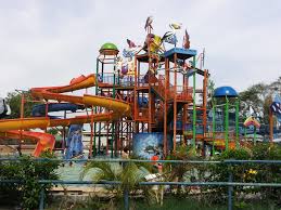 Triestina roma dove vederla : Water Boom Wisata Air Sekelas Waterboom At Pekalongan Cen Flickr