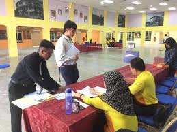 Program latihan bahasa inggeris untuk komunikasi korporat ini mempunyai 6 sesi kursus berlangsung sepanjang bulan mei hingga julai 2017 bertempat di uitm cawangan melaka kampus alor gajah. Official Uitm Melaka Sur Twitter Alor Gajah 22 Januari 2020 Suasana Pendaftaran Pelajar Interim Sesi Januari 2020 Bagi Pelajar Uitm Cawangan Melaka Yang Telah Berlangsung Di Dewan Bendahara Uitm Kampus Alor