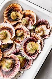 Get a small bowl and mix together the chopped garlic, parsley, and chili before adding salt and pepper to taste. Grilled Scallops With Butter Garlic And White Wine Cravings Journal