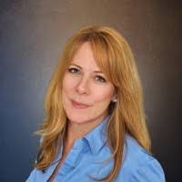 Noreen Morgan's Instagram, Twitter & Facebook