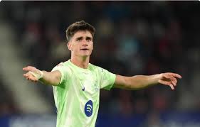 Pau Victor və Ferran Torres: Hansi Flick-in ehtiyat hücumçu seçimi