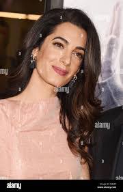 Diane Sinden's Instagram, Twitter & Facebook