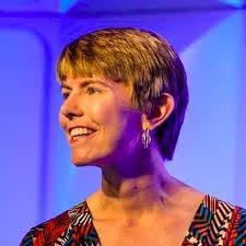 Whitney Hudak's Instagram, Twitter & Facebook