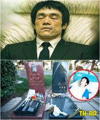 After Decades, the Mystery of Bruce Lee's Death Has Finally Been Solved, and It's Not Pretty READ MORE: https://usfandom247.com/thinh/the-bruce-lee- death-mystery-finally-solved-and-its-not-good/ Bruce Lee was more than just a martial arts legend—he was ...