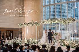 Luxury Wedding Translucent Backdrop Modern Acrylic Floral Arrangement Four Seasons Hong Kong Wedding Decorations Wedding Luxury Wedding
