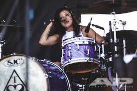 Jess Bowen The Summer Set Female Drummer Really Pretty Girl Punk Rock Girls
