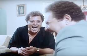 About عبد العزيز مرزوق الطريفي: ØµØ§Ø­Ø¨ Ø£Ø´Ù‡Ø± Ø¥ÙÙŠÙ‡Ø§Øª Ø§Ù„Ø³ÙŠÙ†Ù…Ø§ Ø§Ù„Ù…ØµØ±ÙŠØ© Ø§Ù„Ø°ÙƒØ±Ù‰ Ø§Ù„Ø«Ø§Ù†ÙŠØ© Ù„Ø±Ø­ÙŠÙ„ Ø§Ù„Ù…Ø²Ø§Ø¬Ù†Ø¬ÙŠ Ù…Ø­Ù…ÙˆØ¯ Ø¹Ø¨Ø¯ Ø§Ù„Ø¹Ø²ÙŠØ² ÙÙŠØ¯ÙŠÙˆ ÙˆØµÙˆØ± Ø¨ÙˆØ§Ø¨Ø© Ø§Ù„Ø£Ù‡Ø±Ø§Ù…