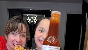 Amazon.com : Sweet Baby Ray's Kickin' Barbecue Hot Sauce 5 Fl Oz (Pack of  6) : Grocery & Gourmet Food