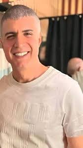 Reactions to Spicy Food and Humorous Experiences