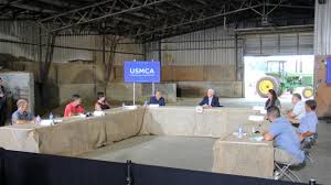 Vice President Pence Meets with Wisconsin Farmers