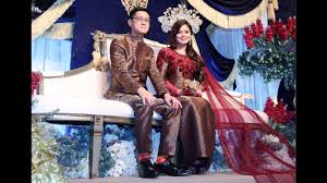 In her past career she held the position of partner at ayub dyana & zainal and partner at nizamuddin hamid & co. Dyana Zairil Sah Suami Isteri