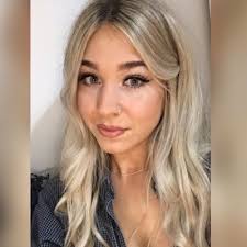 Caitlin Gregory (@caitlingreg)