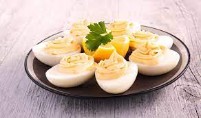 Le uova sode sono semplicissime da cucinare, perché bastano circa 8 minuti in un tegamino d'acqua bollente e sono un alimento molto nutriente e proteico. Maionese Con Le Uova Sode Aia Food