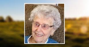 Chris Esterly's Instagram, Twitter & Facebook