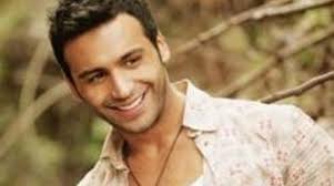 Emre Kaya ses getirdi