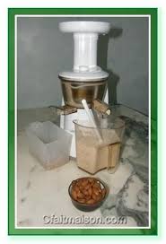Faire Soi Meme Du Lait D Amandes Lait Vegetal Lait Vegetal Lait D Amande Lait