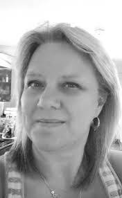 Jill Harker's Instagram, Twitter & Facebook