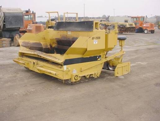 Caterpillar AP200B Asphalt Paver