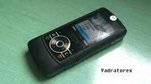 Motorola RIZR Z3 retro review (old ...