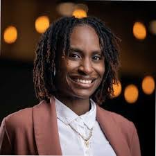 Daniel Gratkowski's Instagram, Twitter & Facebook