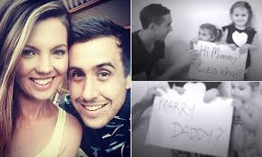 Girls help dad Scott Worgan ask their mum to marry him