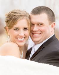 Diercks, Renshaw exchange vows in New Year's Eve ceremony in Council Bluffs 