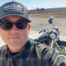 Elton Wade (@wader44) • Instagram photos and videos