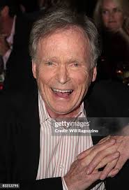 55 photos et images haute résolution de Dick Pratt