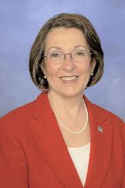 Corbin, Maxwell square off for Schroder's former seat