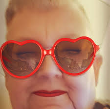 Who still reconciles their checkbook?