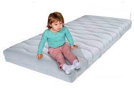 Kinderbettmatratze, matratze für kinder, matratze für kinderbett, schaummatratze, babymatratze, kindermatratze, kindermatratzen, matratze kinderbett. Kinderbett Matratze Salto 90x200 Aus Kaltschaum Kinderzimmer 24 De