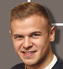 Stephen Duell's Instagram, Twitter & Facebook