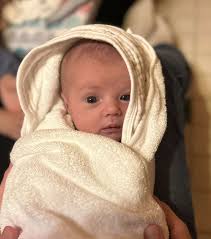 Merry Christmas and Happy New Years! 🥳🎄Let's get jacked this year.  🏋🏽‍♀️ Thinking of you today Adam. Wish you were here to see 2025