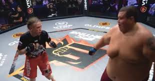 (Video) 529 Lb Male Fighter Defeats Female Bantamweight Via Unanimous  Decision | MiddleEasy