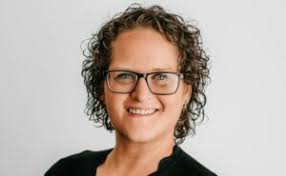 Meet the Real Estate Agents at Dwell Realty Group