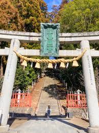 宮城指折りのパワースポット「塩竈神社」で静かに冬旅を楽しむ一日。 | 「タビスキみやぎ」レポート｜観光・旅行情報サイト 宮城まるごと探訪